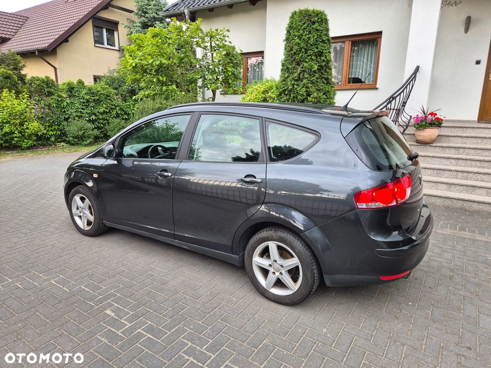 Seat Altea XL 1.6 TDI DPF CR Ecomotive Style Copa - 19