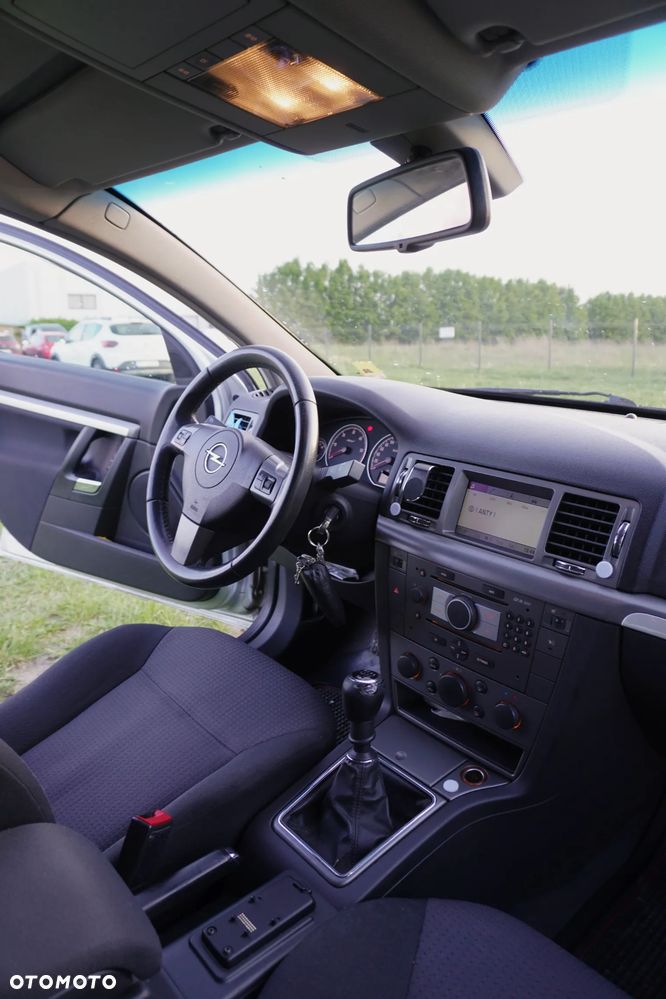 Opel Vectra 1.9 CDTI Cosmo - 6