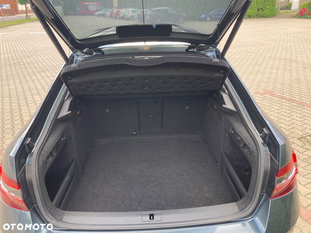 Skoda Superb 2.0 TDI Ambition - 10