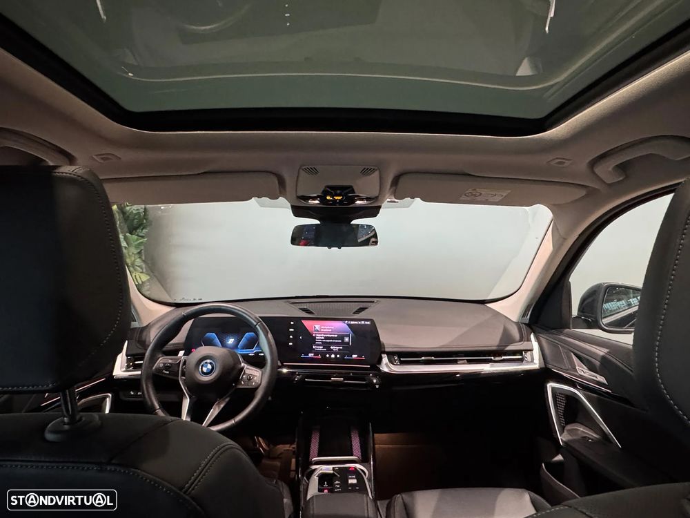 BMW iX1 eDrive20 xLine - 21