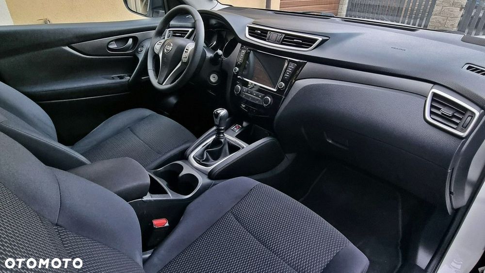 Nissan Qashqai - 12