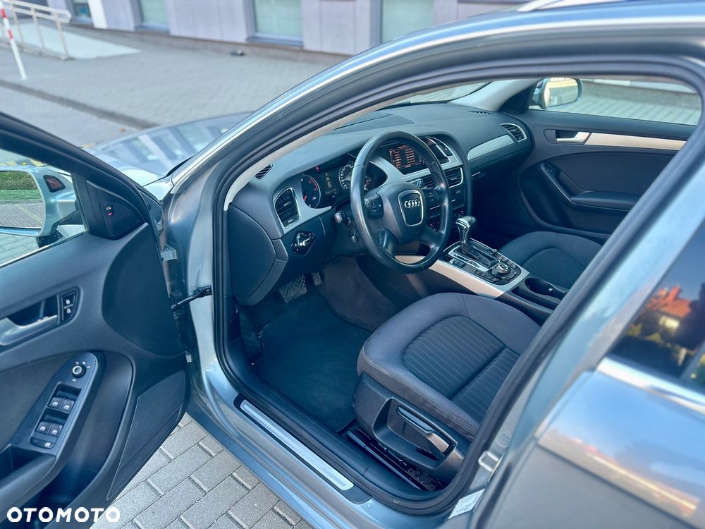 Audi A4 Avant 2.0 TDI DPF multitronic Ambiente - 20