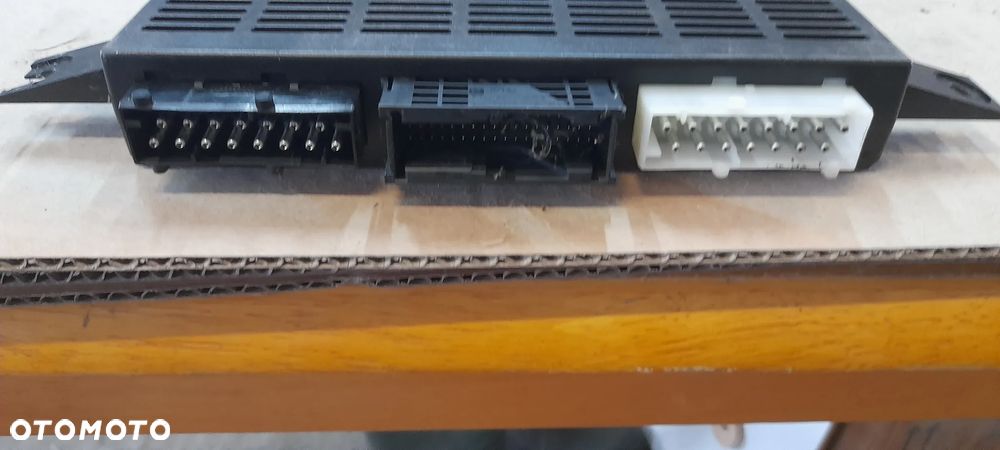 MODUŁ STEROWNIK ŚWIATEŁ BMW E39 8386208 - 4