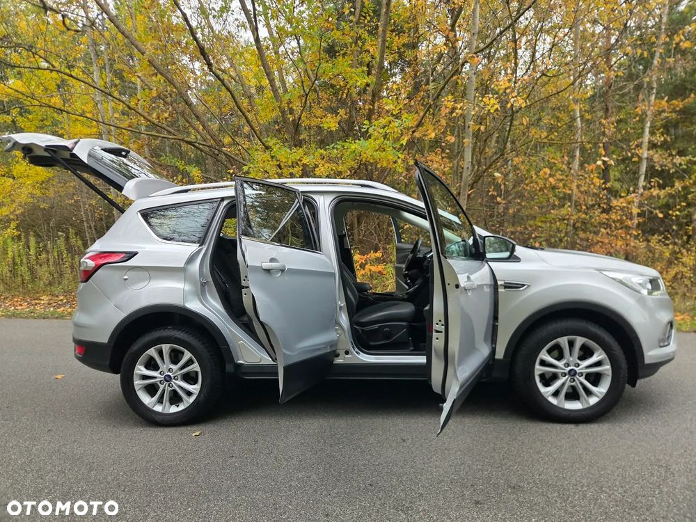 Ford Kuga 1.5 EcoBoost 2x4 Business Edition - 10