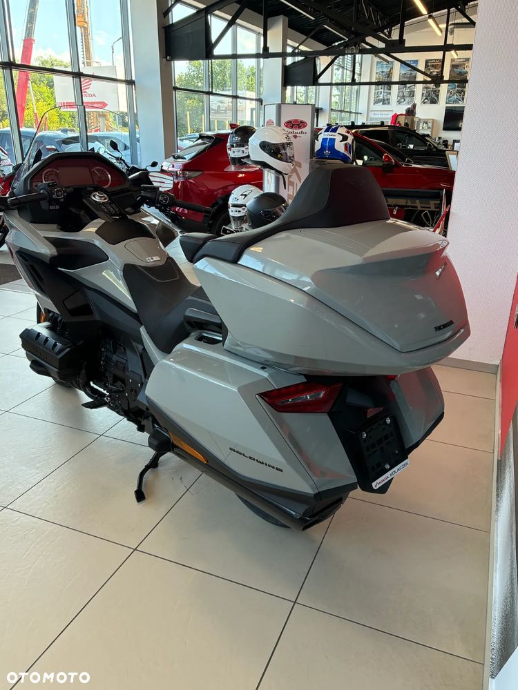 Honda GL - 5