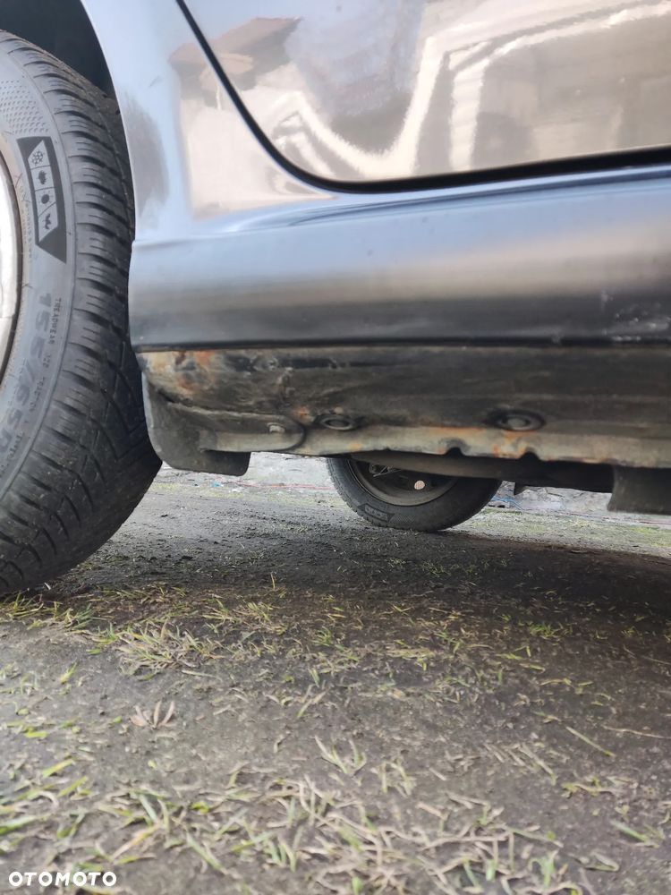 Toyota Aygo 1.0 VVT-i Black - 24