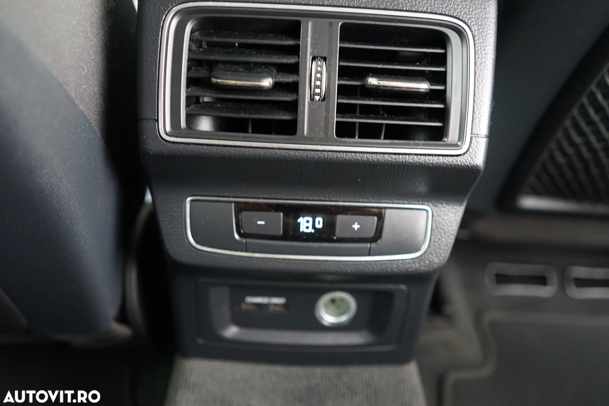 Audi Q5 2.0 TDI Quattro S tronic Design - 28