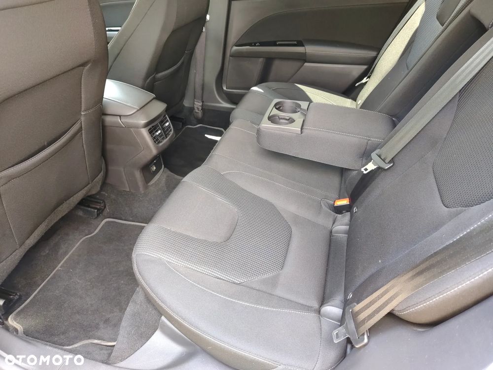 Ford Mondeo 2.0 EcoBlue Titanium - 11