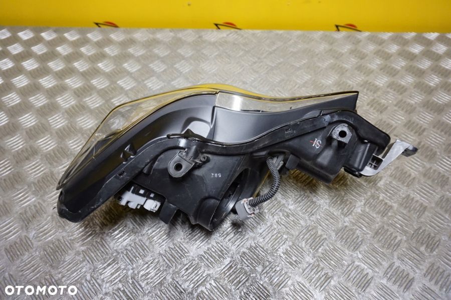 LEXUS IS IS250 IS350 2013 - LAMPA REFLEKTOR XENON LEWA USA - 6