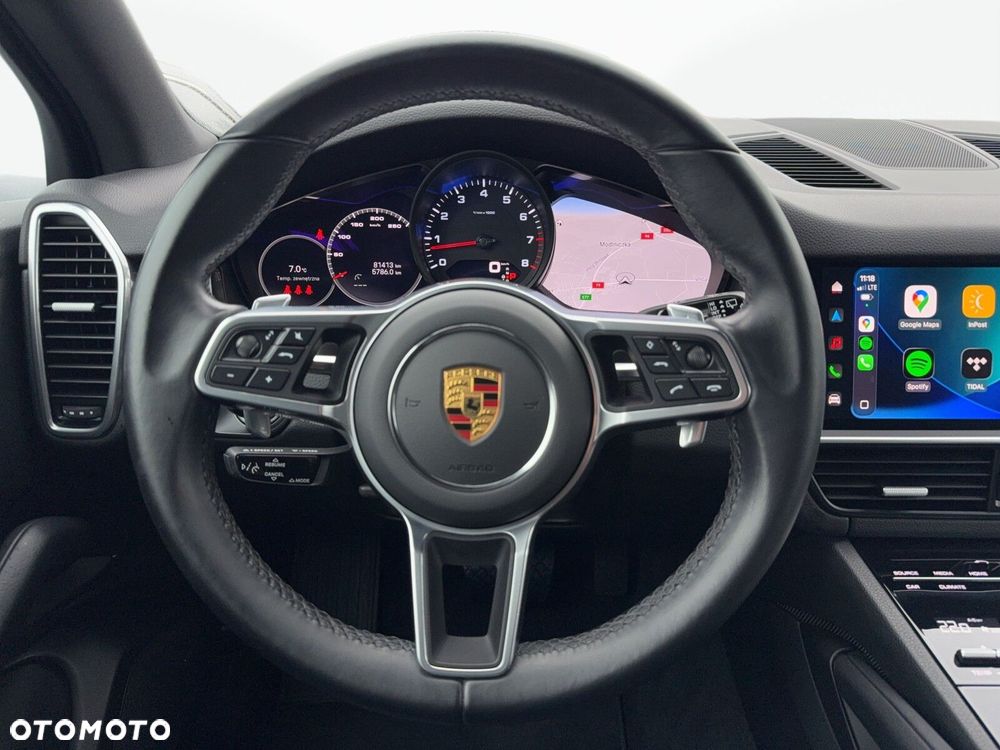 Porsche Cayenne - 28