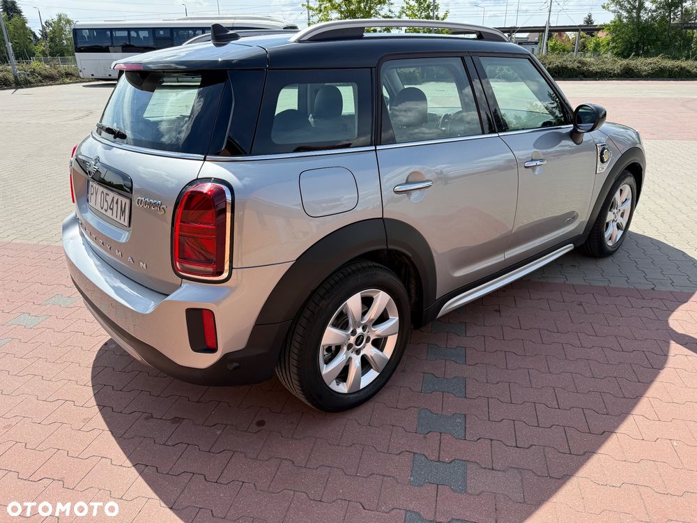 MINI Countryman Cooper S E All4 - 4