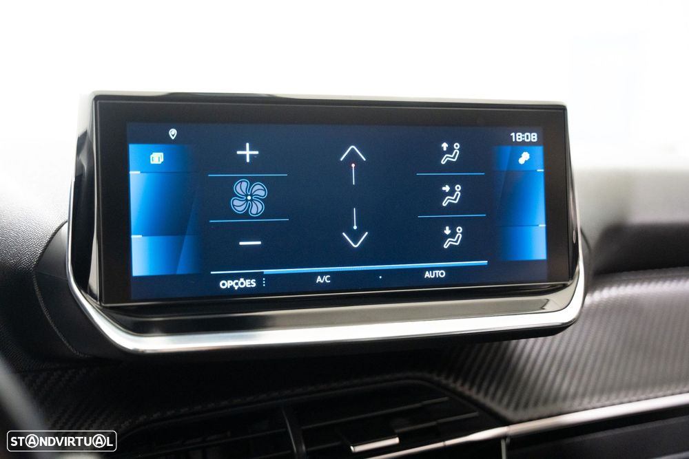 Peugeot 2008 1.2 PureTech Allure EAT8 - 6