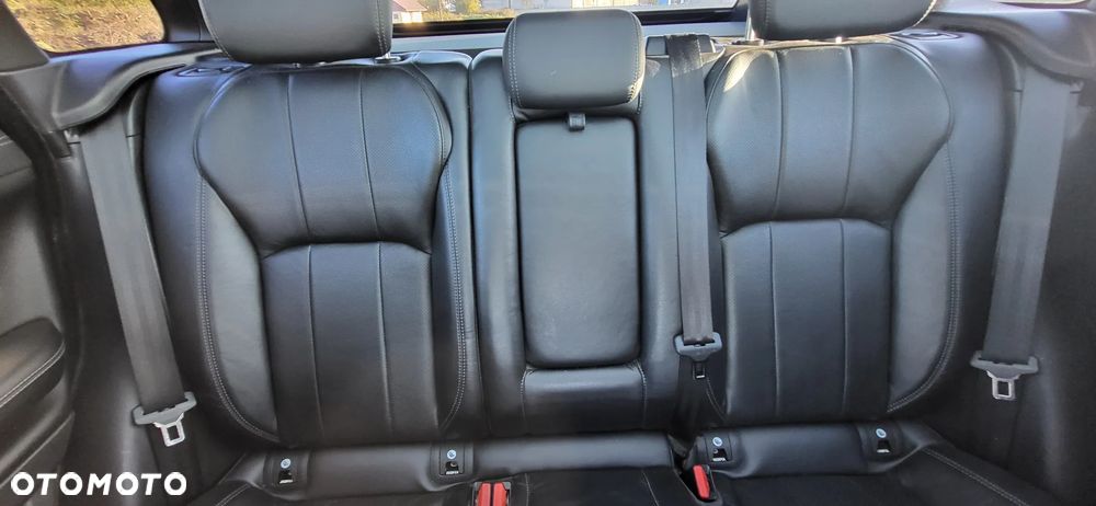 Land Rover Range Rover Evoque eD4 HSE Dynamic - 28