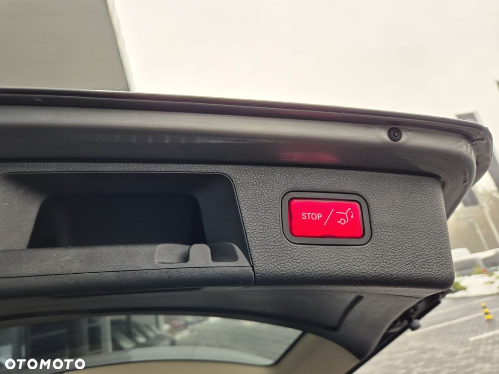 Mercedes-Benz GLK 350 4-Matic - 25