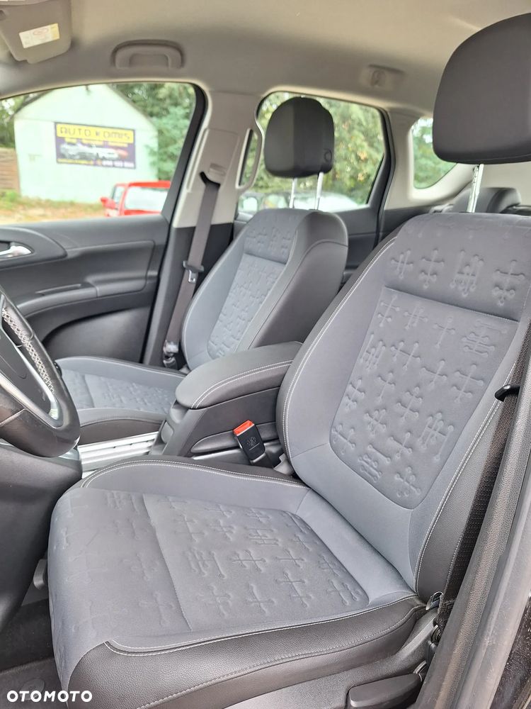 Opel Meriva 1.4 T Cosmo - 19