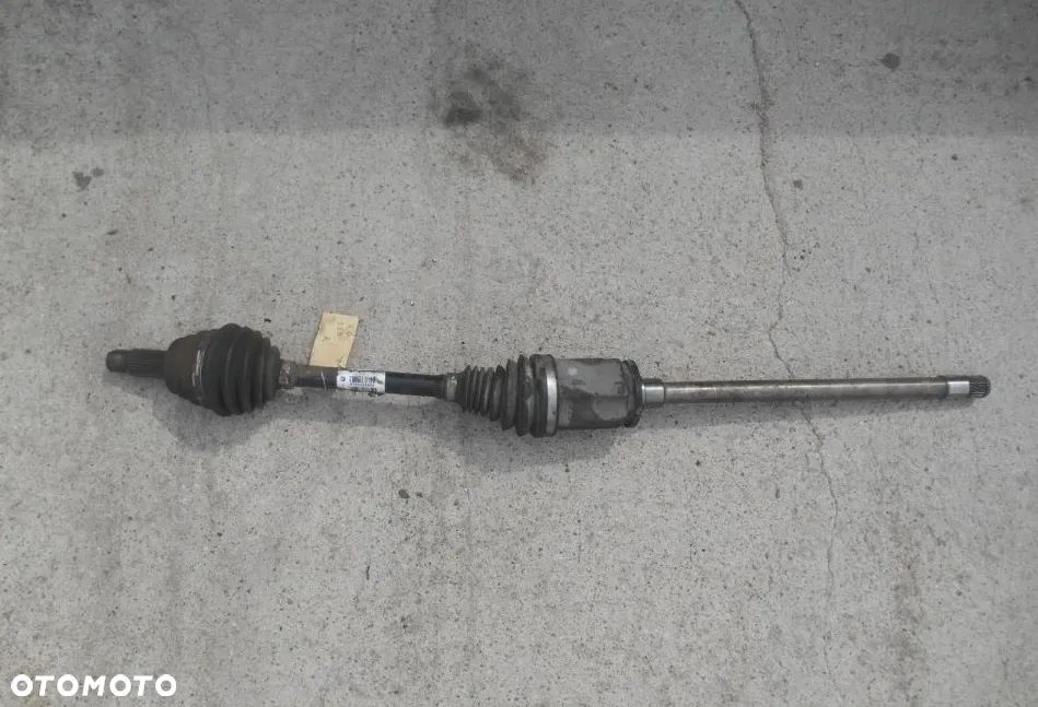 Półoś prawa przód BMW X5 E70 X6 E71 3,5 D 7553946 P755394604 - 1