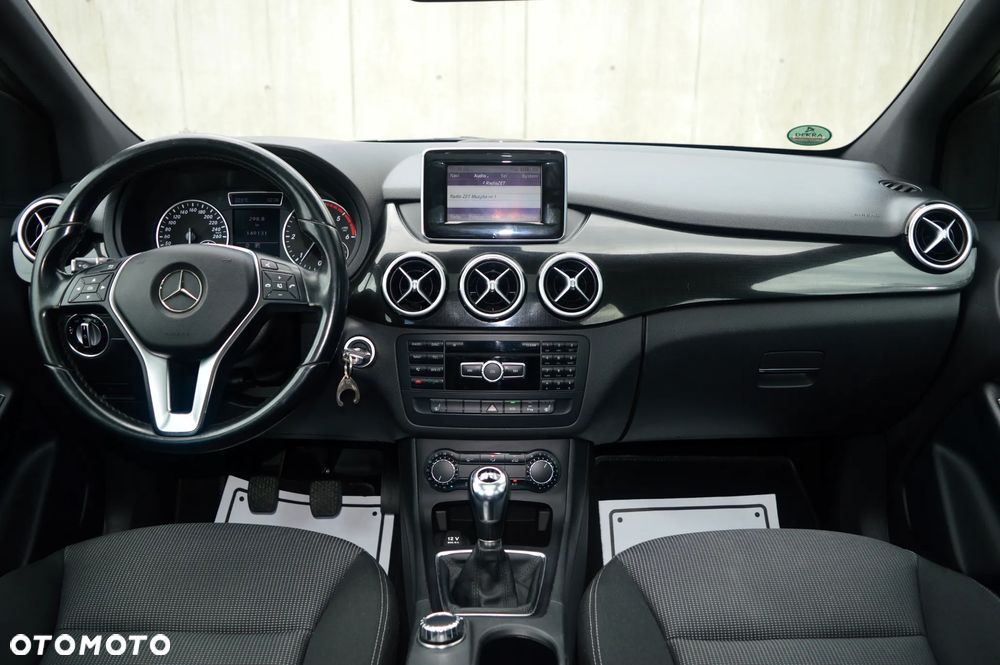 Mercedes-Benz Klasa B 180 CDI (BlueEFFICIENCY) - 13