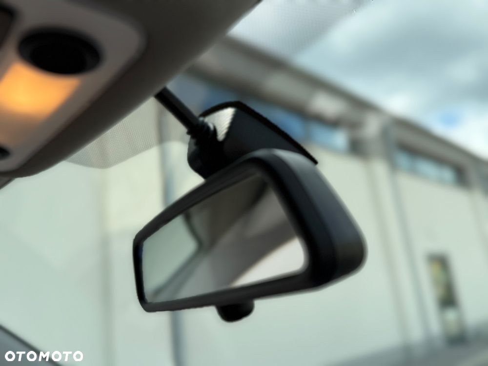 BMW X1 sDrive18i - 30