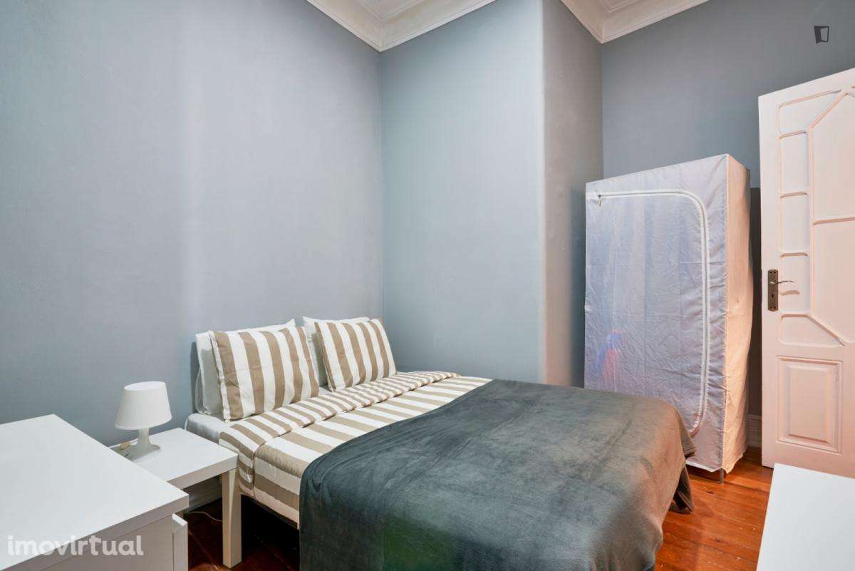 Quarto - localizado em Entrecampos Lisbon - Grande imagem: 4/37