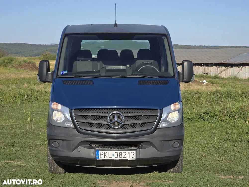 Mercedes-Benz Sprinter - 13