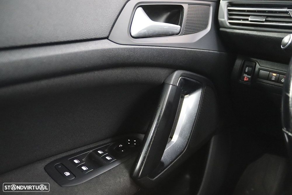 Peugeot 308 SW - 9