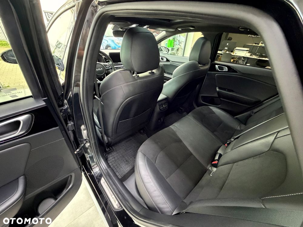 Kia ProCeed 1.5 T-GDI GT Line DCT - 9