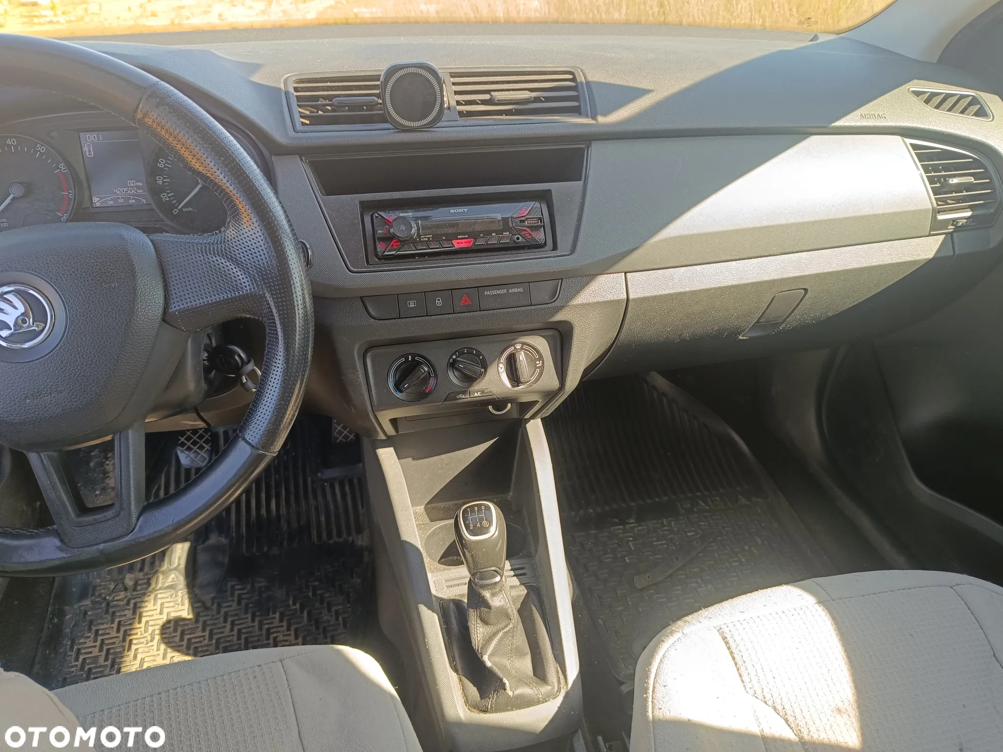 Skoda Fabia 1.0 Active - 4