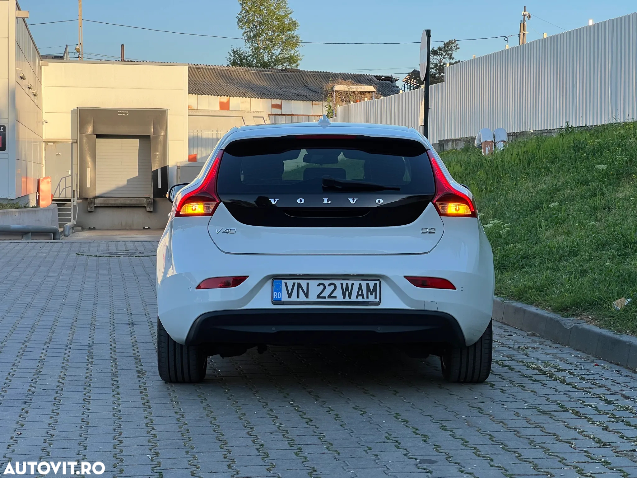 Volvo V40 D2 - 7