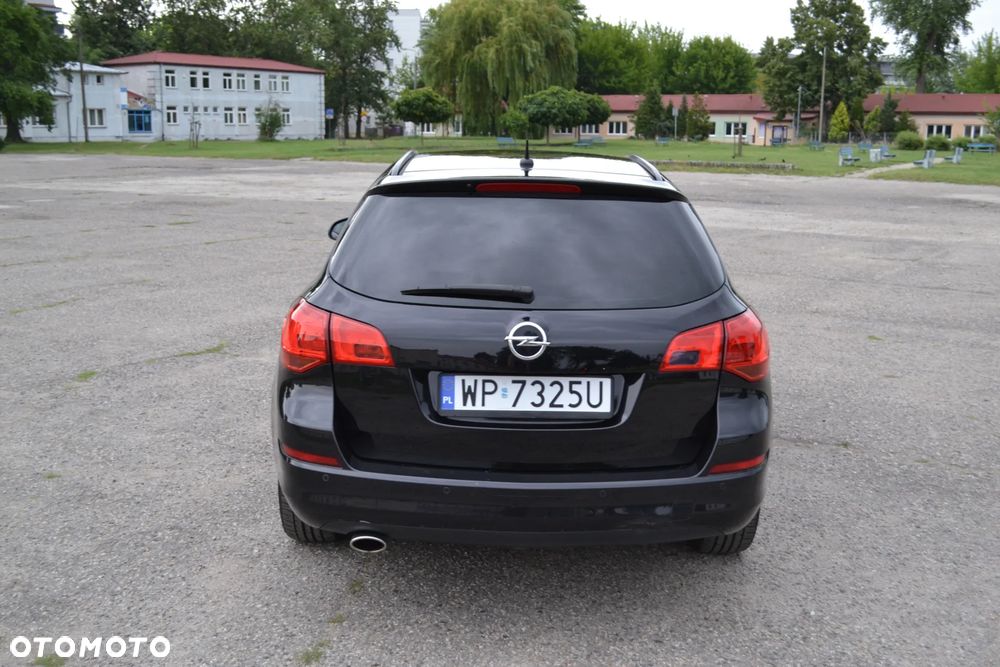 Opel Astra 1.4 Turbo - 8