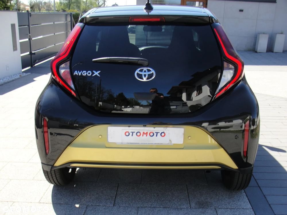 Toyota Aygo X x-shift x-clusive Style Selection - 28