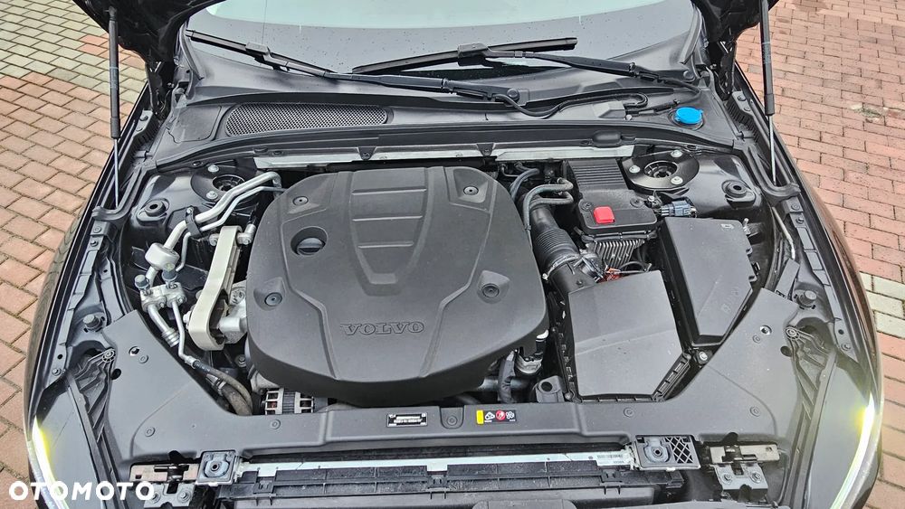 Volvo V60 D3 Momentum Pro - 19