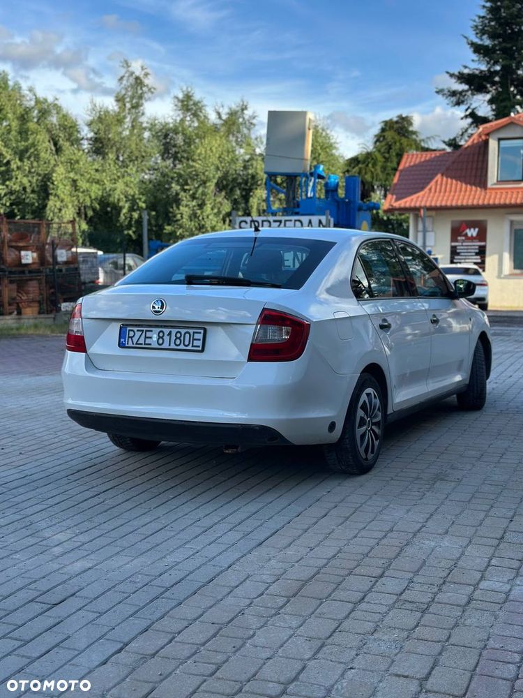 Skoda RAPID 1.2 Elegance Max - 5