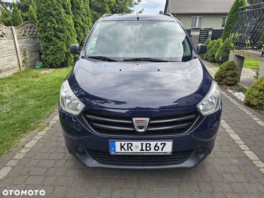 Dacia Lodgy 1.6 MPI 85 Prestige - 18