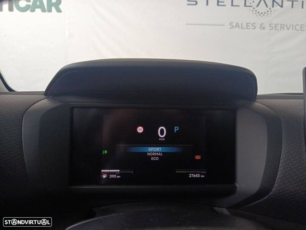 Citroën C4 X 1.2 Hybrid Plus e-DSC6 - 20