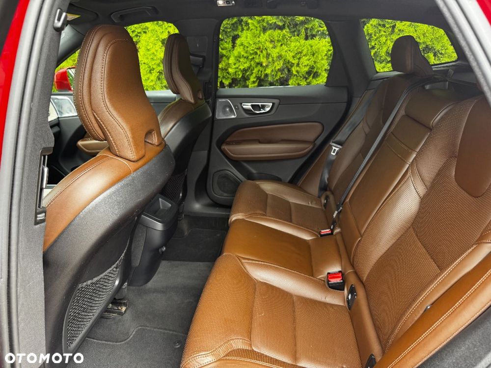 Volvo XC 60 - 25