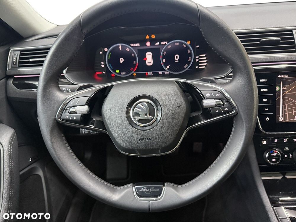 Skoda Superb 1.4 TSI Plug-In Hybrid L&K DSG - 18