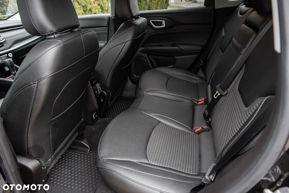 Jeep Compass 1.5 T4 mHEV Limited FWD S&S DCT - 28