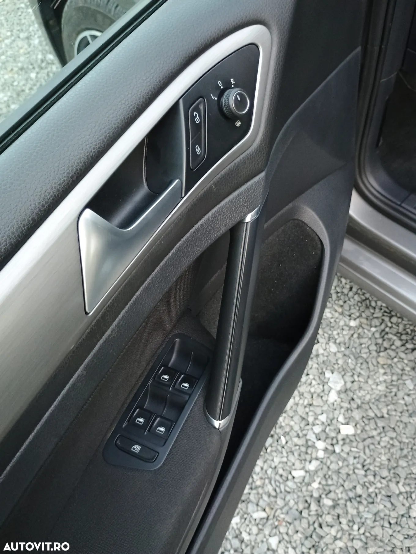 Volkswagen Golf 2.0 BlueTDI 4Motion Highline - 16