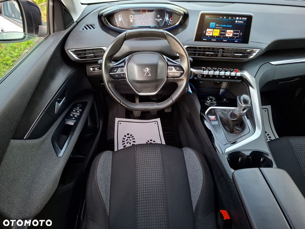 Peugeot 3008 1.5 BlueHDi Active S&S - 18