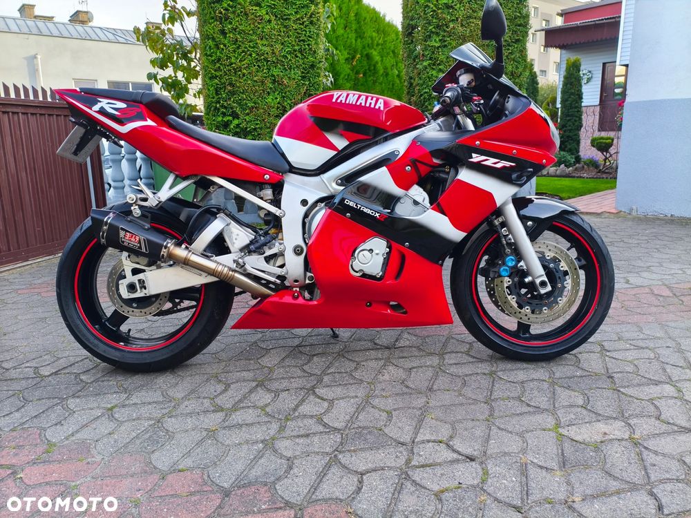 Yamaha R6 - 8