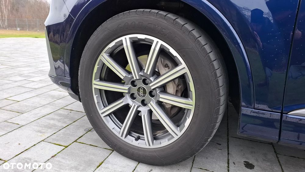 Audi Q7 50 TDI quattro tiptronic S line - 11