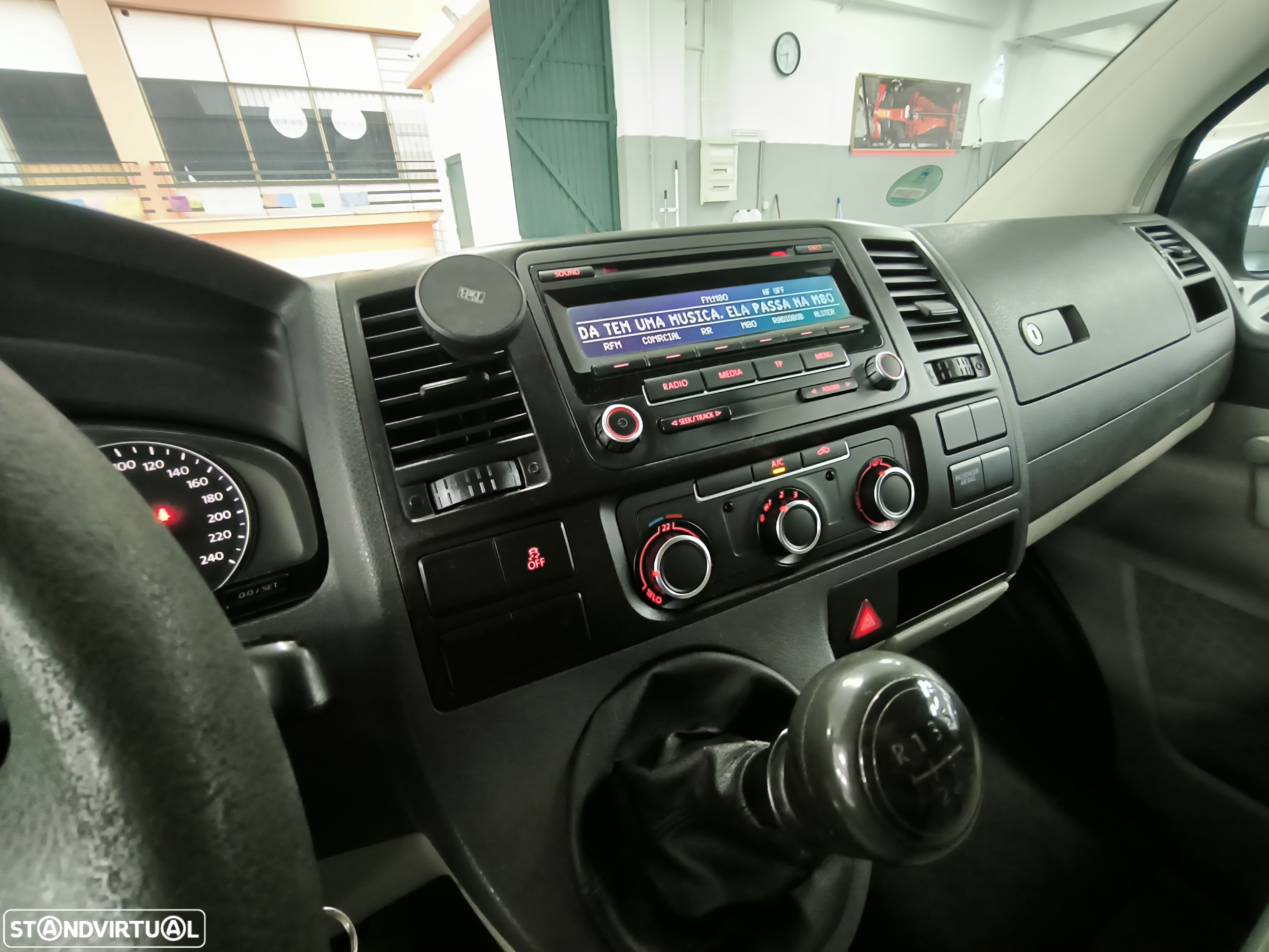 VW Transporter T5 TDI - 6