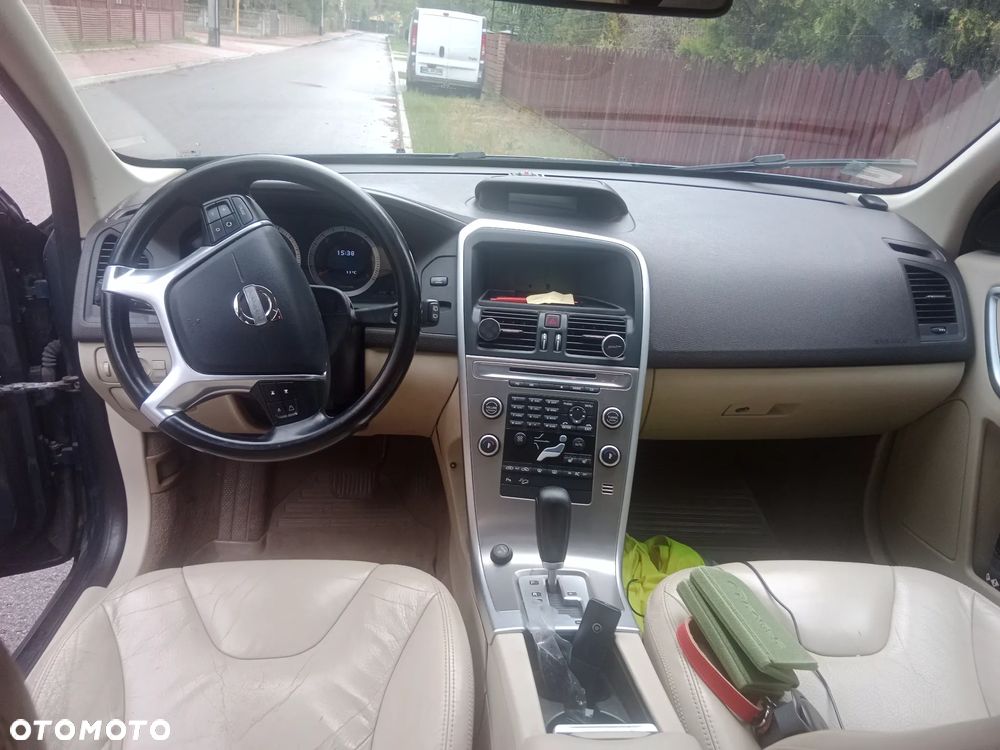 Volvo XC 60 - 8