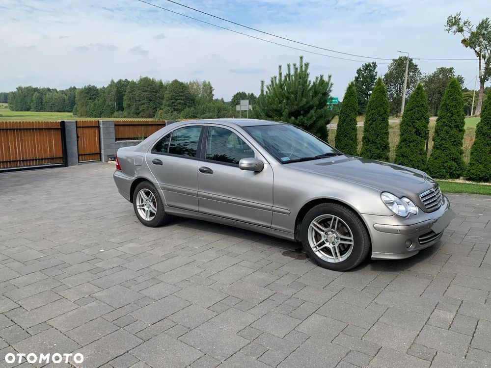Mercedes-Benz Klasa C - 17