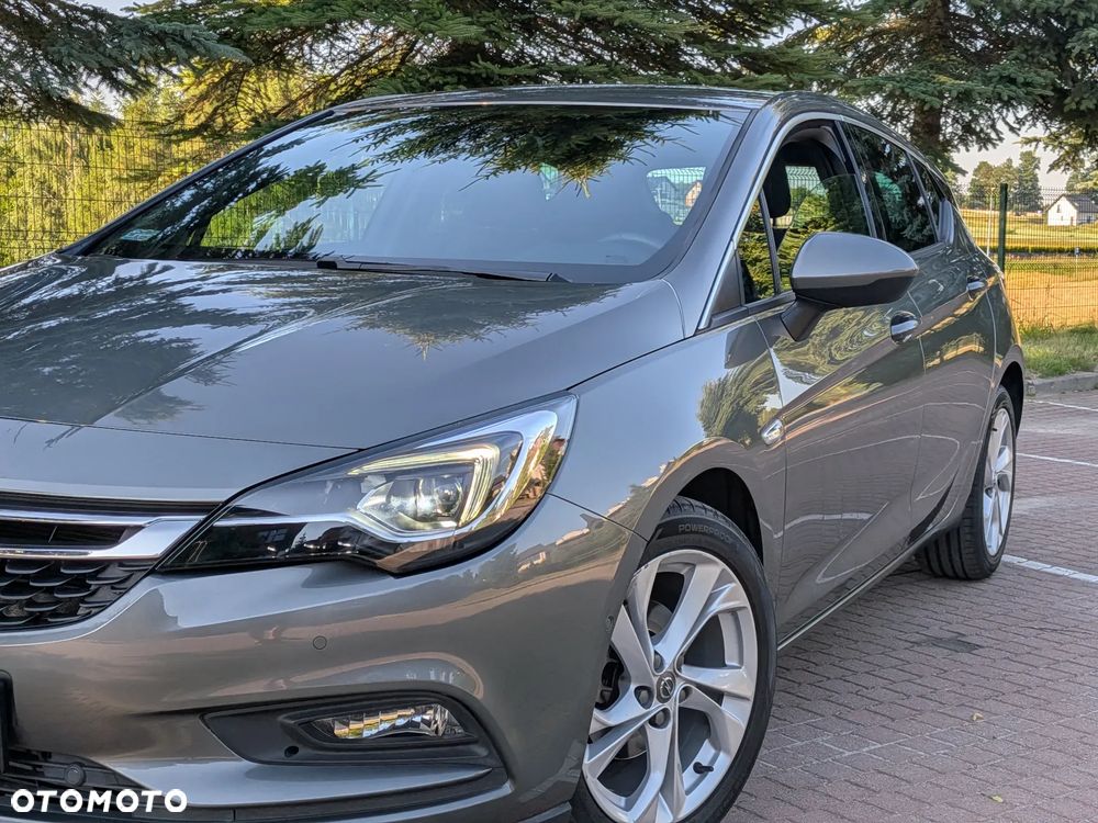 Opel Astra 1.4 T Dynamic S&S - 10