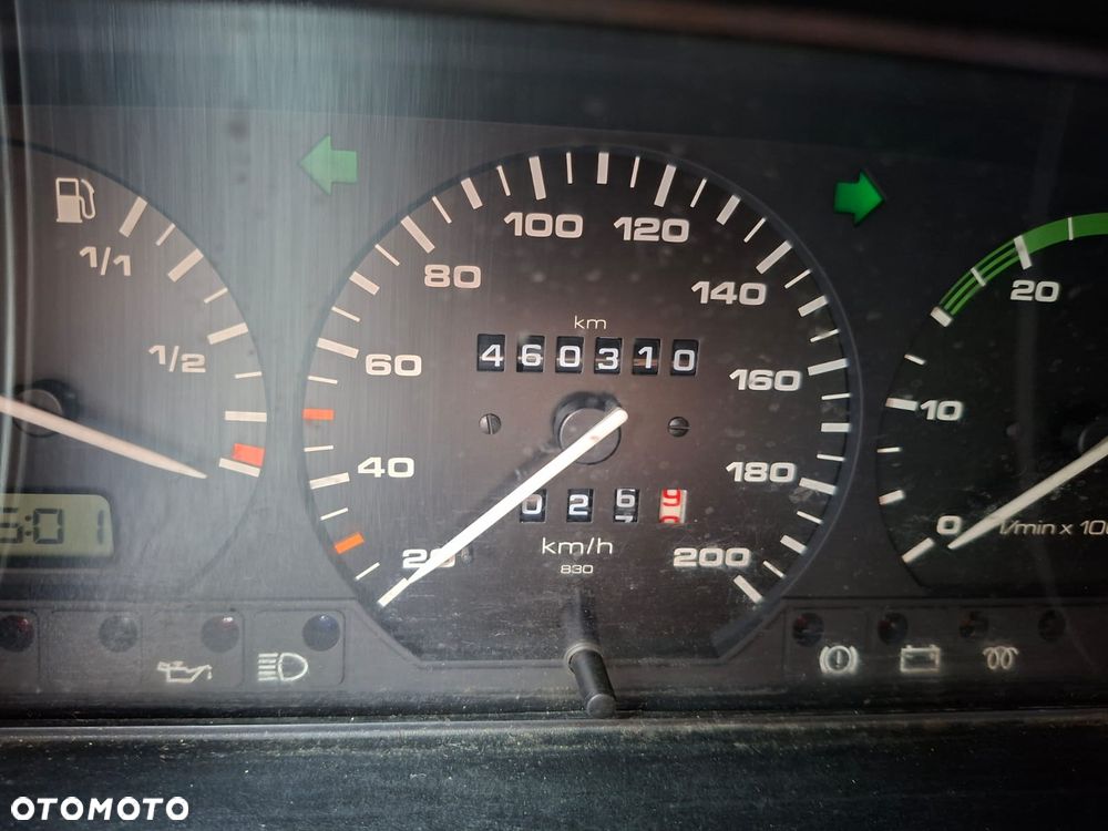 Volkswagen Multivan - 14