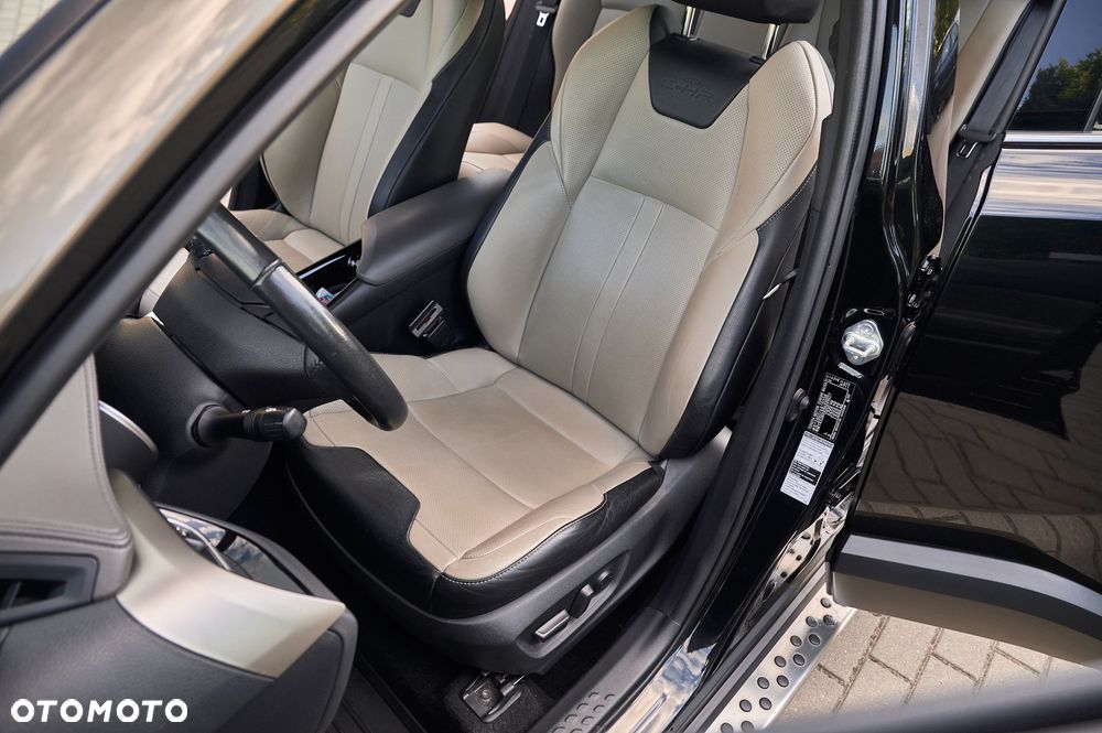Toyota C-HR 2.0 Hybrid Executive - 28