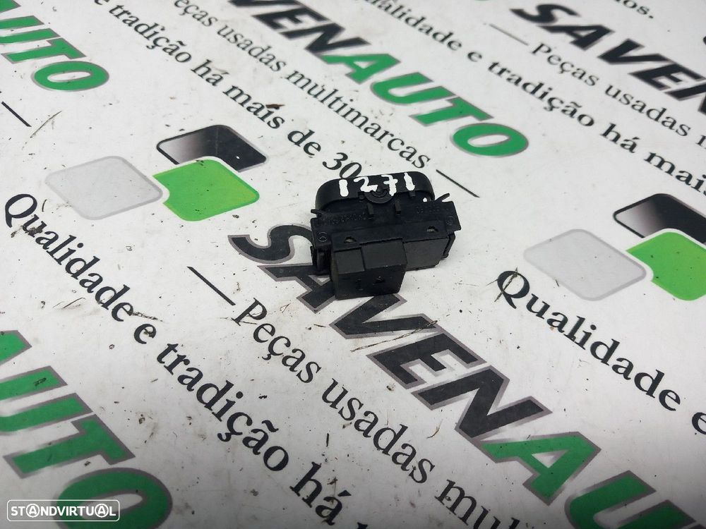 Botão / Botões / Comutador Vidro Dto Mercedes-Benz C-Class (W202) - 2