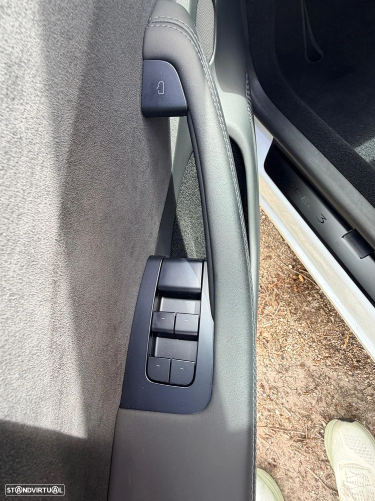 Tesla Model 3 Long Range AWD Dual Motor - 16