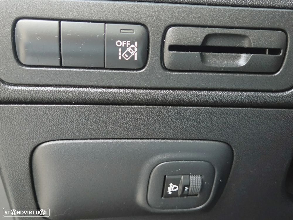 Citroën C3 Aircross 1.6 BlueHDi Feel - 17